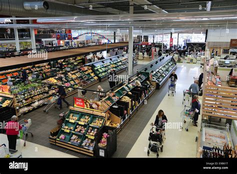 TESCO SUPERMARKET IN BAR HILL CAMBRIDGE Stock Photo, Royalty Free Image ...