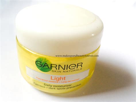 Garnier Skin Naturals Light Daily Moisturiser for Fairness and Dark Spot Prevention Review