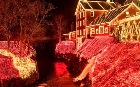 Magical Christmas Towns In Ohio - Ohio Girl Travels