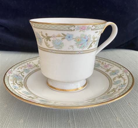 Vintage Noritake Ivory China 7194 'miyoshi 4 Piece Place - Etsy