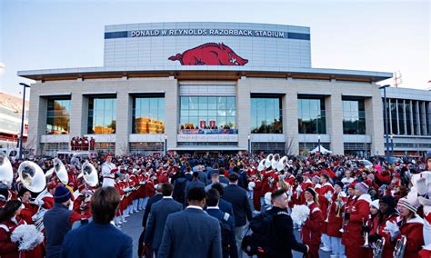 Arkansas announces game times for first three football games