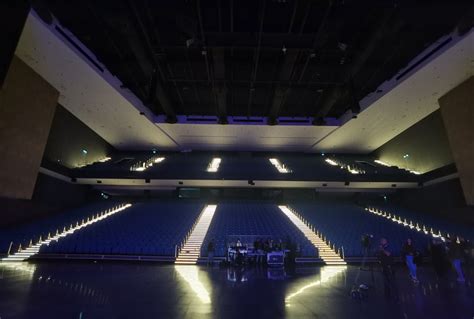 (Sneak Peek Tour) The Theatre at Great Canadian Casino Resort Toronto ...