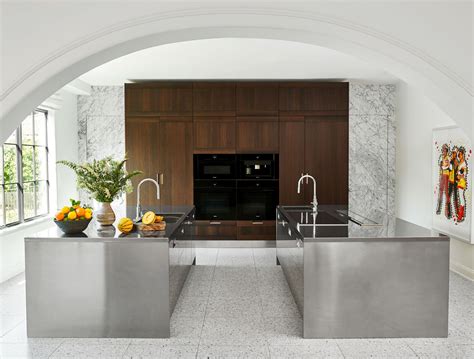 Luxury Kitchen Islands