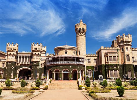 Bangalore Palace - Timings, Address, Entry Fee (Ticket) - History