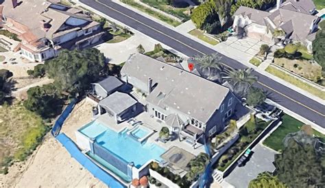 Snoop Dogg’s House (Google Earth) – Google Earth Hacks