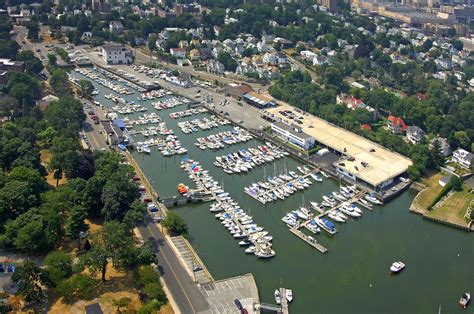 New Rochelle Municipal Marina in New Rochelle, NY, United States - Marina Reviews - Phone Number ...