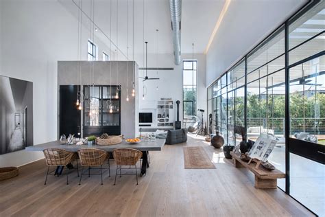 House in Tel Aviv / Neuman Hayner Architects | ArchDaily