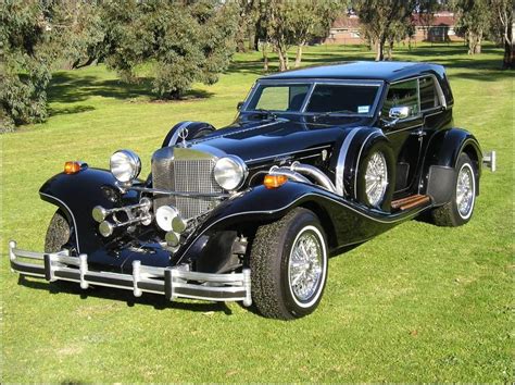 An American built Excalibur sports car modelled on a classic 1929 Mercedes-Benz SSK, sold for an ...