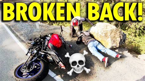 HORRIFIC MOTORCYCLE CRASH! *FRIEND HIGHSIDES MT09* #MAXYDAILY #010 - YouTube