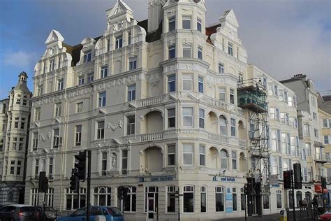 The Brighton Harbour Hotel in Brighton | englandrover.com