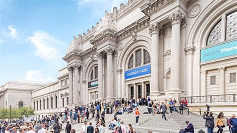 New York's Metropolitan Museum of Art Will Start Charging Tourists Entry Fees - Concrete Playground