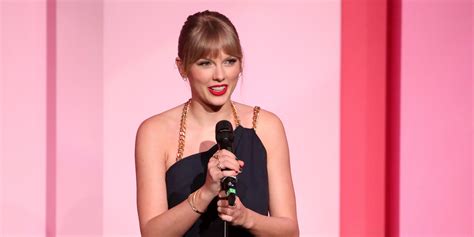 Taylor Swift to Perform “betty” Live Debut at 2020 Academy of Country Music Awards | Pitchfork