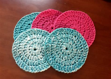 Crazy Crochetin' Mama: Pattern: Quick and Easy Crochet Circular Coaster