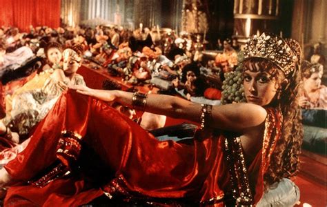 L'infâme 'Caligula' : est-ce vraiment aussi mauvais qu'on le dit ? - Oxtero