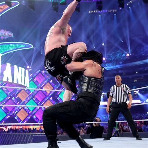 Wrestlemania 34 ~ Roman Reigns vs Brock Lesnar - wwe photo (41294244 ...