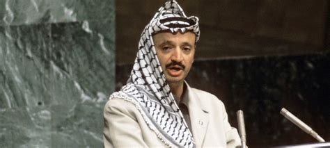 Character Sketches: Yasir Arafat by Brian Urquhart | UN News