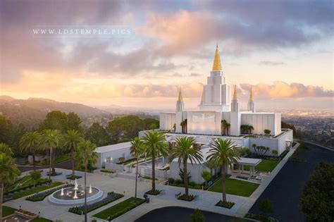 oakland-temple-heavenly-light - LDS Temple Pictures