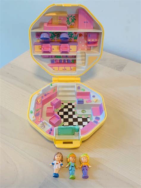 Polly Pocket Bluebird 1990 - frisörsalong med t.. (403836169) ᐈ Köp på Tradera