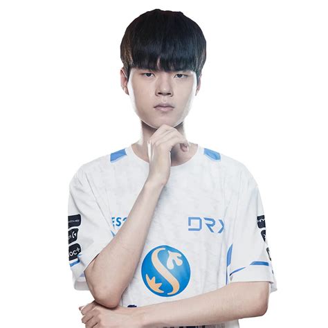 DRX-Team-Jersey-2022-LOL-LCK-Deft-Zeka-BeryL-Pyosik-Kingen-Custom-Name-Print-T-Shirt.jpg