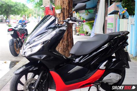 [มอเตอร์ไซค์มือสอง] Honda PCX ฿66,900 กรุงเทพมหานคร - ลาดพร้าว