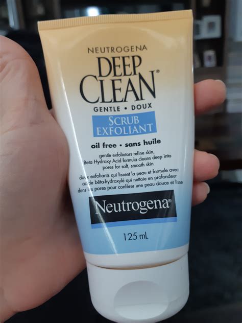 Neutrogena Deep Clean Gentle Scrub reviews in Face Exfoliators ...