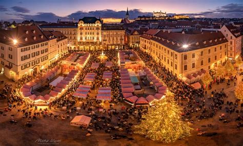 The Spectacular Bratislava Christmas Market 2022 : r/Slovakia