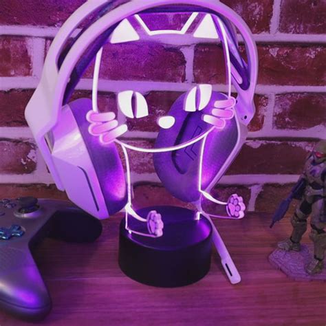 Cat Controller Stand – JacksLightShop