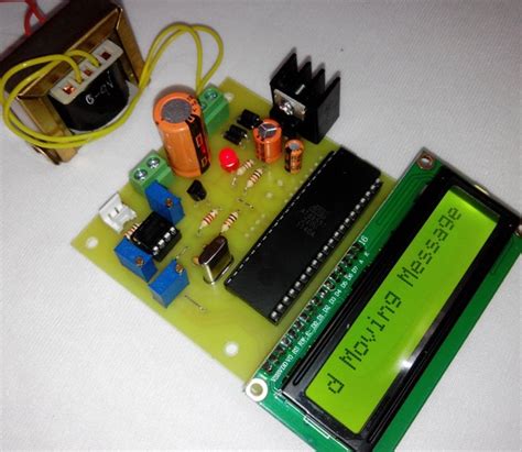 Microcontroller based Moving Message Display On LCD