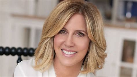 Alisyn Camerota Salary, Net Worth, Husband, Age, Family, Parents