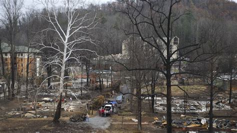 A month after historic fire, Gatlinburg rebuilds