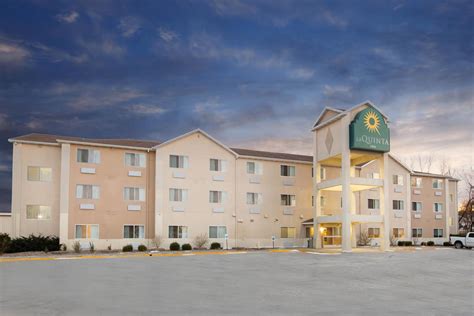 La Quinta Inn by Wyndham Lincoln | Lincoln, NE Hotels