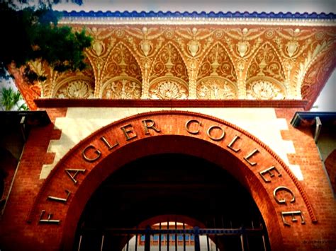 Flagler College Tour - An Adventurer's Life for Me