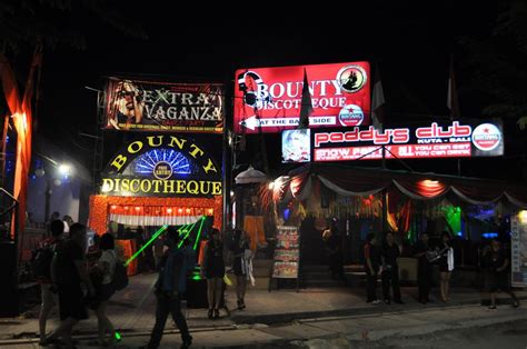 Enjoy the nightlife in Kuta - Bali Fun Trip