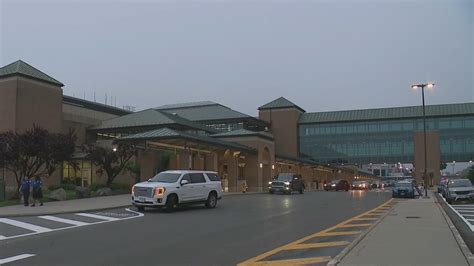 Debate over Westchester County Airport's future underway | FOX 5 New York