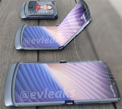 First Motorola Razr 2020 images appear - GSMArena.com news