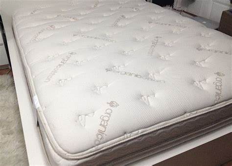 Saatva Mattress Review- Only Two Complaints