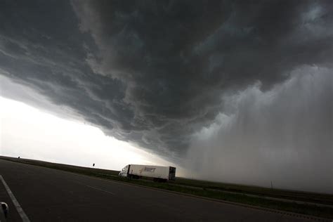 Squall Line | A major storm system threatens the town of Lim… | Flickr