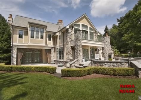 Rosie O’Donnell Still Unable To Sell $6M NJ Home Five Years Later