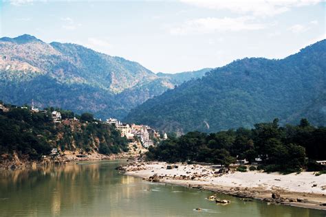 Travel the Ganges: Five Ways to Explore India’s Most Famous River