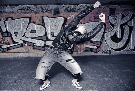 Danz Street: THE KRUMPING