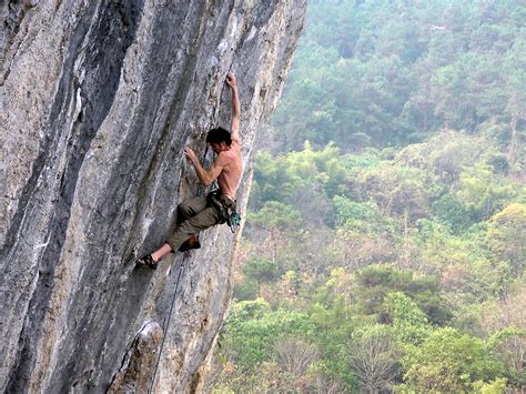 Guide to Trinidad and Tobago rock climbing holidays