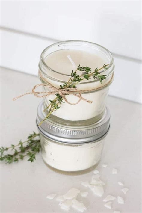 15 Easy DIY Scented Candles