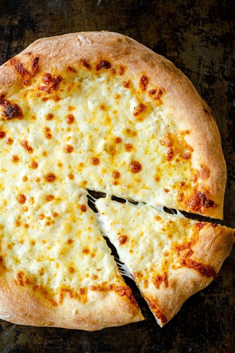 Hands down the best homemade Pizza Dough! Make a New York-style pizza ...