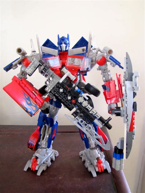 Optimus Prime: Gun and Shield by Saberrex on DeviantArt