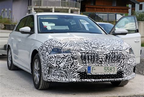 2022 Skoda Scala Facelift Starts Road-Testing, Engineer Spies Our Spy Photographer - autoevolution