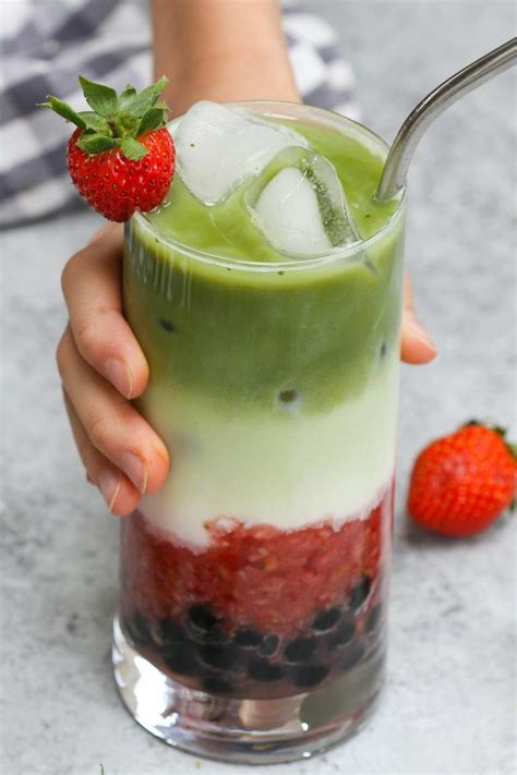 Easy Strawberry Matcha Latte {Boba Guys Copycat Recipe}