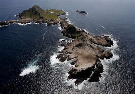 17 fascinating facts about the Farallon Islands, just off San Francisco's shore but rarely visited