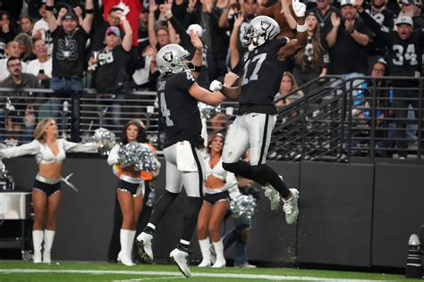 Raiders’ Davante Adams keeps showing why he’s worth every penny - The ...