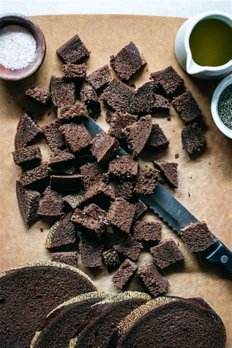 Homemade Pumpernickel Croutons | 3 Ingredients, 15 Minutes!