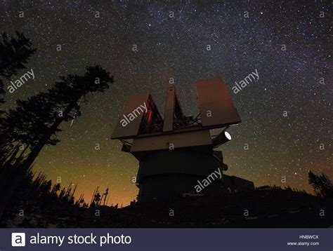 Mount Graham International Observatory Stock Photos & Mount Graham ...